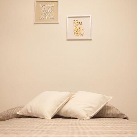 לטינה Bl Apartment מראה חיצוני תמונה